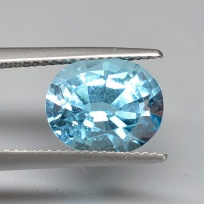 Blue-topaz-4.85-ct.jpg