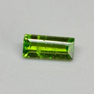 Chrome-diopside-0.25-ct.jpg