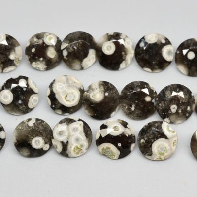 Cosmic-obsidian-7.68-ct.jpg