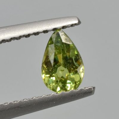 Demantoid-0.49-ct.jpg