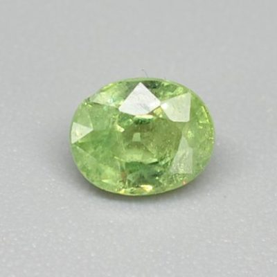Demantoid-0.58-ct.jpg