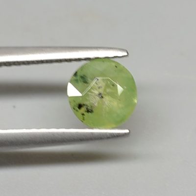 Demantoid-0.88-ct.jpg