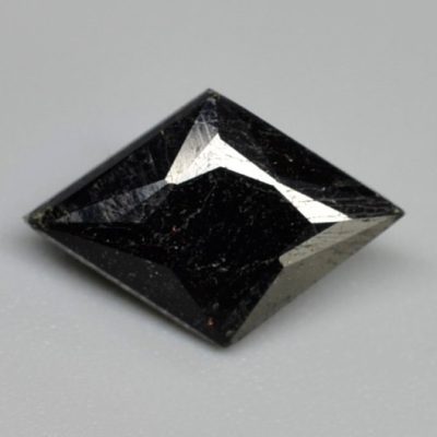 Ferro-pargasite-1.78-ct.jpg