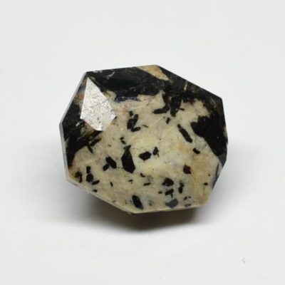 Lavenite-2.98-ct.jpg