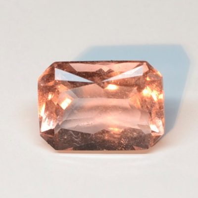Pink-fluorite-4.06-ct.jpg