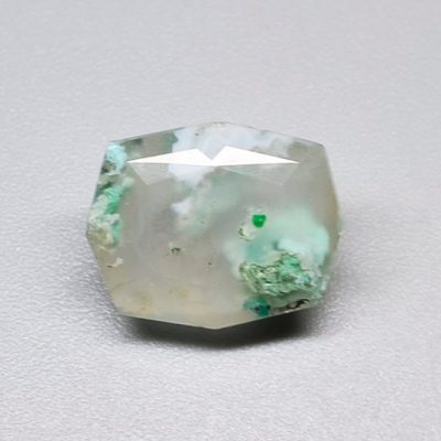 Quartz-with-chrysocolla-copper-6.17-ct.jpg