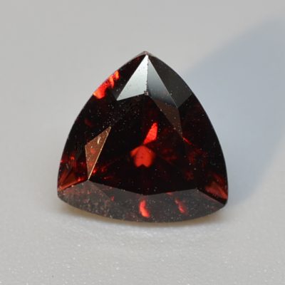 Red-zircon-2.35-ct.jpg