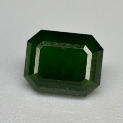 Uvite-0.68-ct.jpg