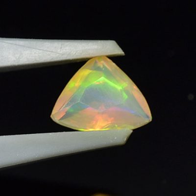 Welo-opal-0.60-ct.jpg