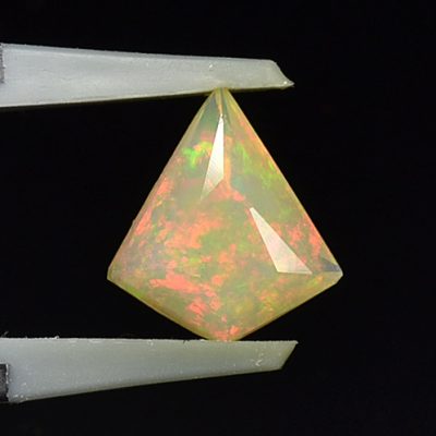 Welo-opal-1.08-ct.jpg