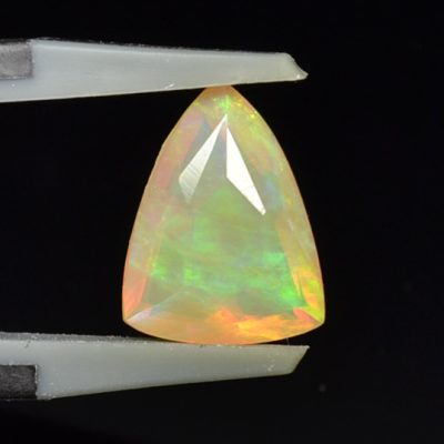 Welo-opal-1.91-ct.jpg