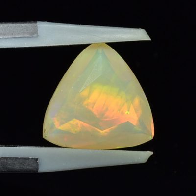 Welo-opal-2.32-ct.jpg