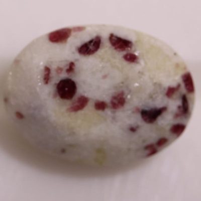 Y10305.jpg