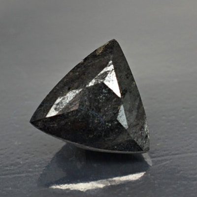 riebeckite-1.36-ct.-T2007.jpg