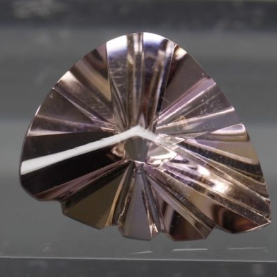 y99449.jpg